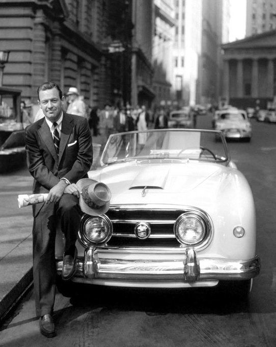_williamholden's tweet photo. On This Day in 1954 SABRINA premiered. Written and directed by Billy Wilder, the movie starred Humphrey Bogart and Audrey Hepburn.
#sabrina #williamholden #humphreybogart #audreyhepburn https://t.co/u4zjfWCicW