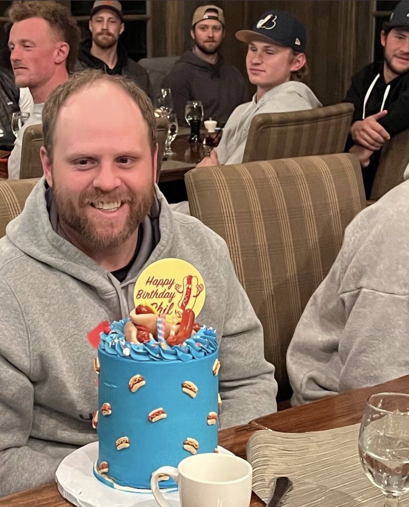 Happy birthday, Phil Kessel   : 