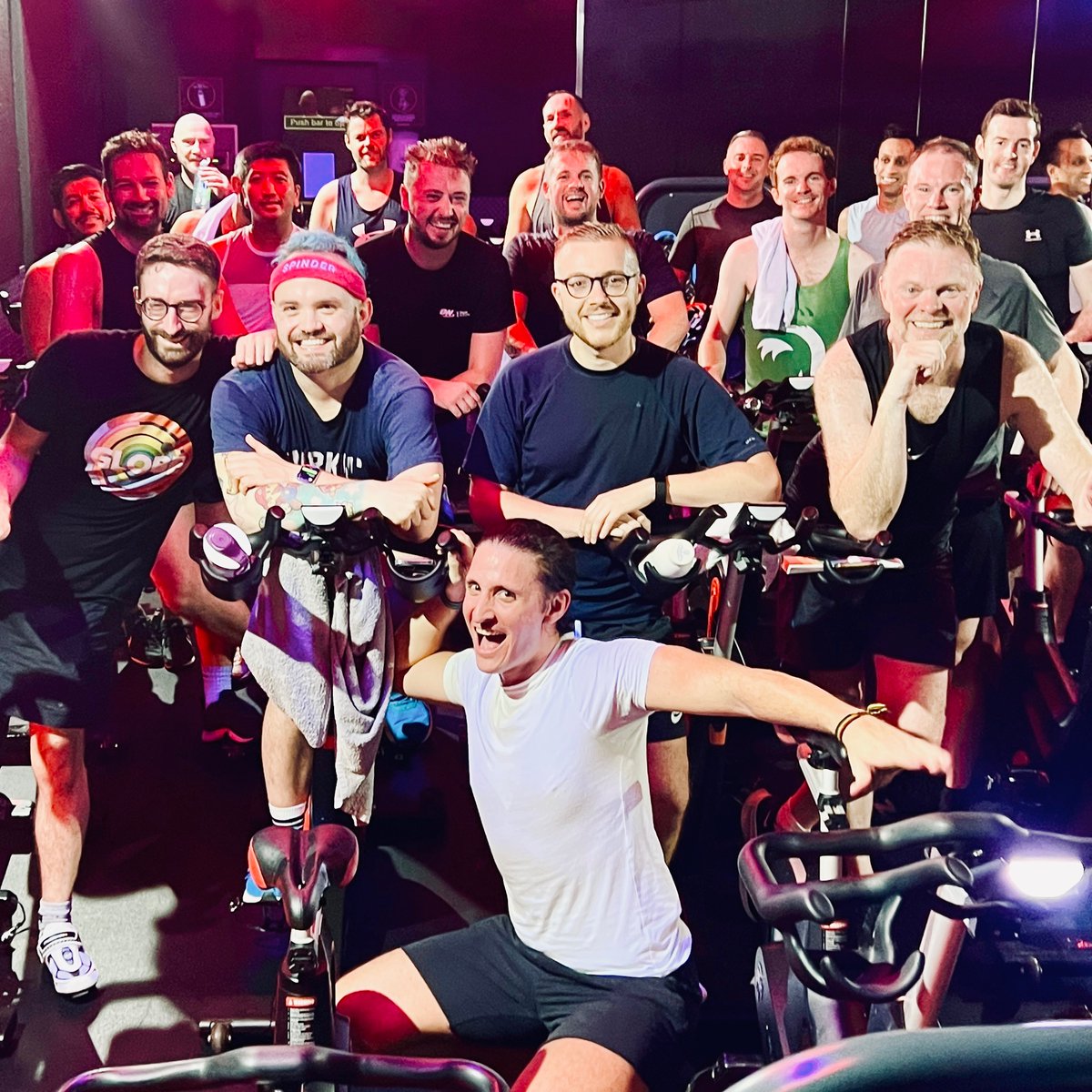 wearespinder's tweet photo. Another mahoooooosive Monday night Spinder! 🚴🌈 
When are you gonna come see us?
1st session £5
https://t.co/c7xgaf2ikB https://t.co/wbg06gWtmb