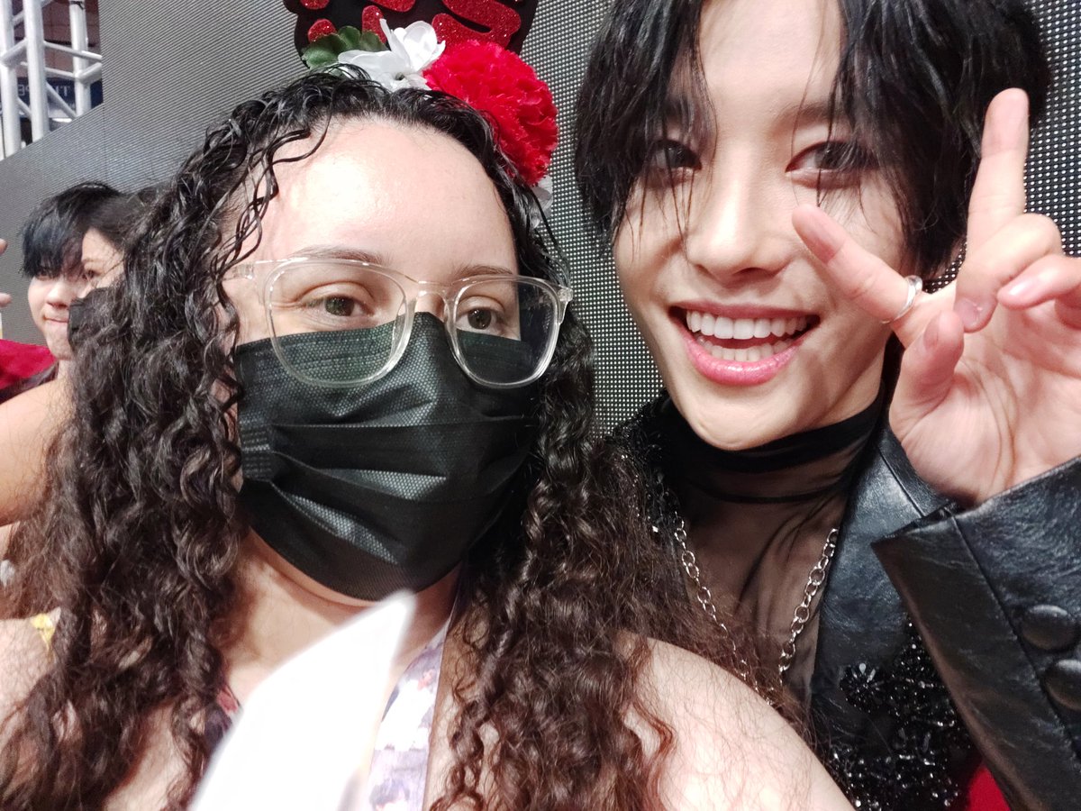 Mots7blackswan's tweet photo. No imaginรฉ vivir รฉsto ๐ฅบ y en lo poco que llevo conociรฉndolos puedo decir que los amoooooo y espero volver a verlos, regresen pronto ๐ต๐ท๐ต๐ท๐ต๐ท que aquรญ los esperaremos @ELASTofficial
#ElastPuertoRico
#ELAST https://t.co/gdk1U4yBYQ