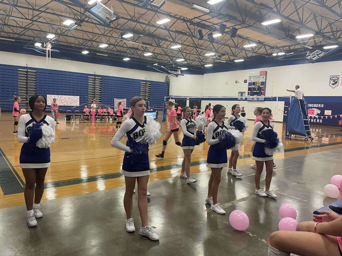 Springboro_SJHS's tweet image. Volley For A Cure Event here tonight at SJHS!! Thanks to ALL those who made tonight possible…