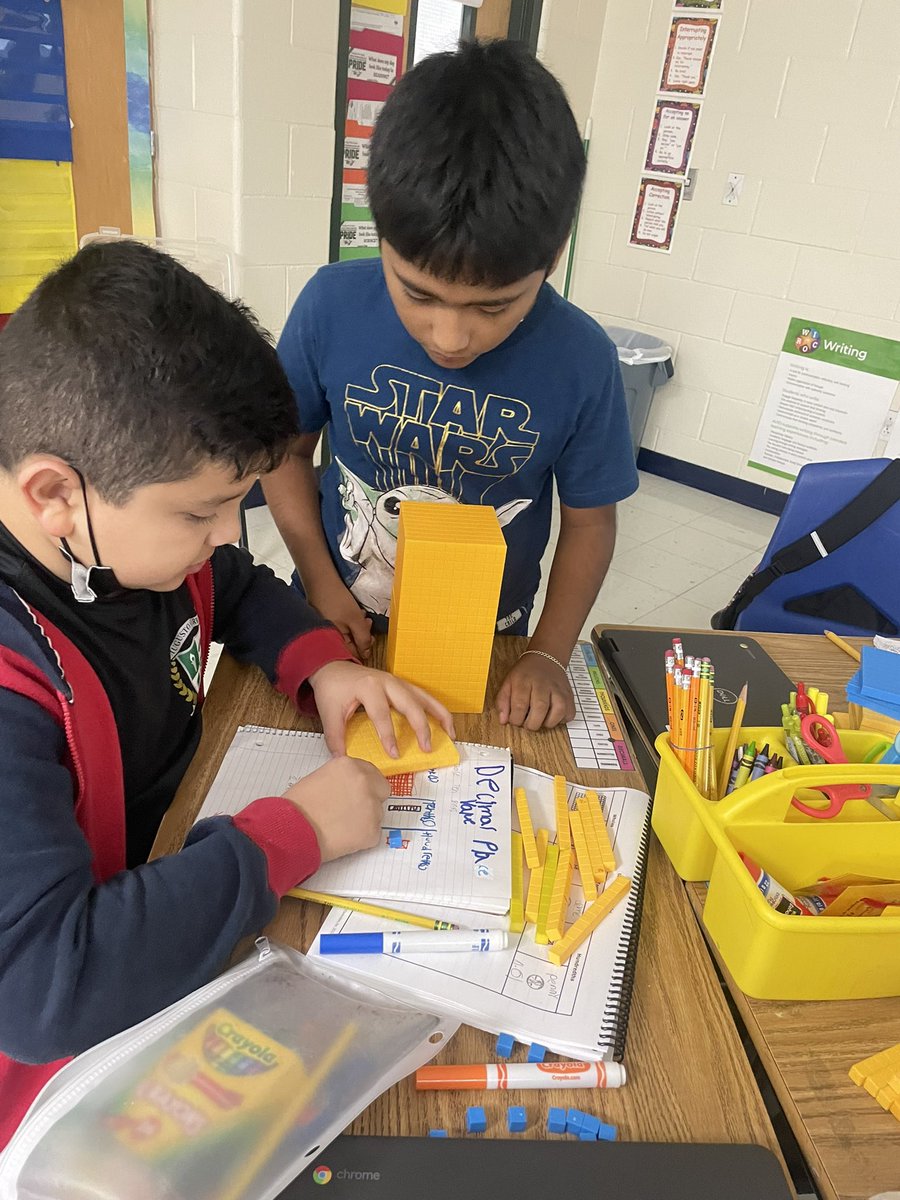 Lilianivonne27's tweet image. Mondays are for Math Manipulatives! Let’s kick off a new month with new goals !💥📊✏️✖️ 🧮 ➕ #mathliteracy  @PSJAGuerraElem