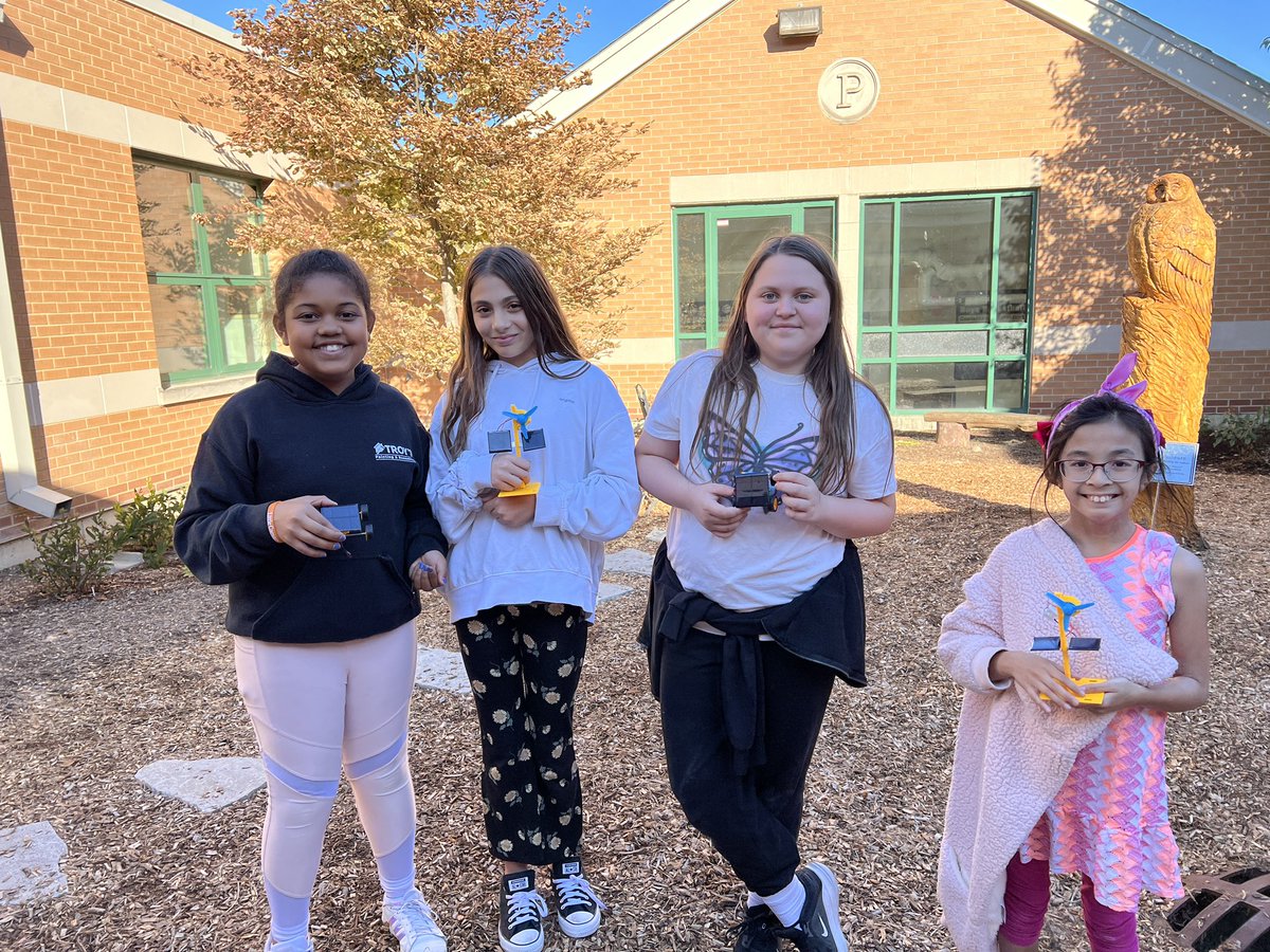 Carissa Zill tweet media