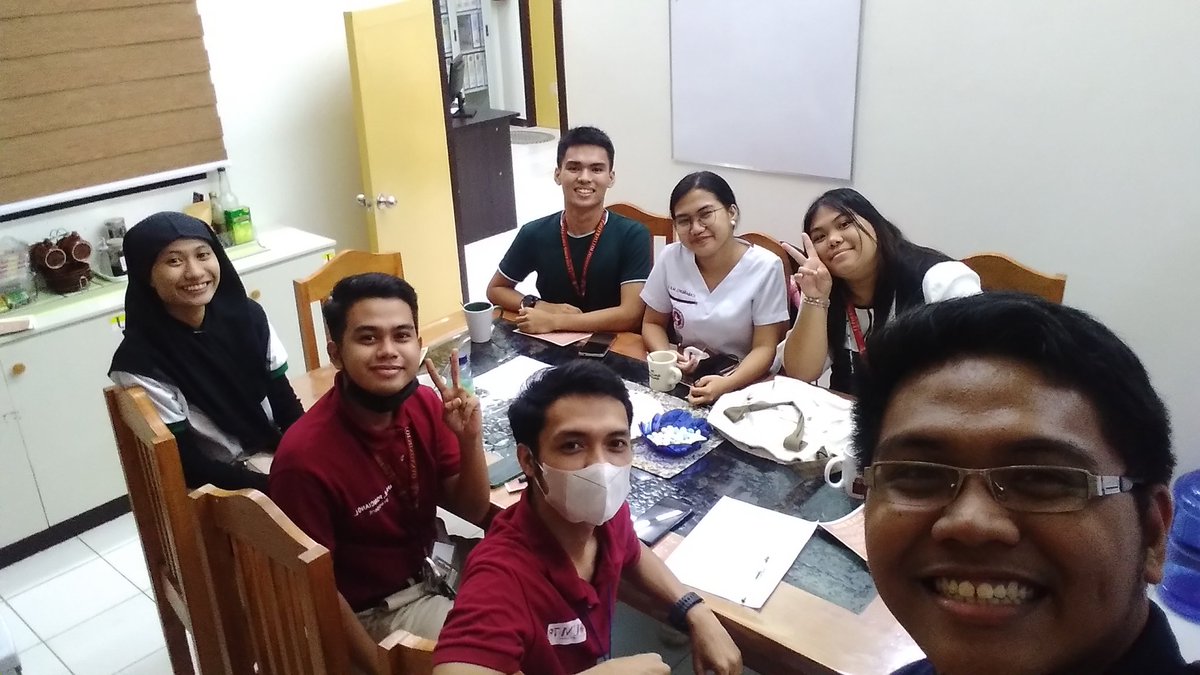 NolsAndr's tweet image. had a productive meeting with the CSO 2022-2023 last night. we discussed about the plans and projects of the council for the university, and how to push for our advocacies this school year; all over a cup of coffee and kakanin. #CSOConnect