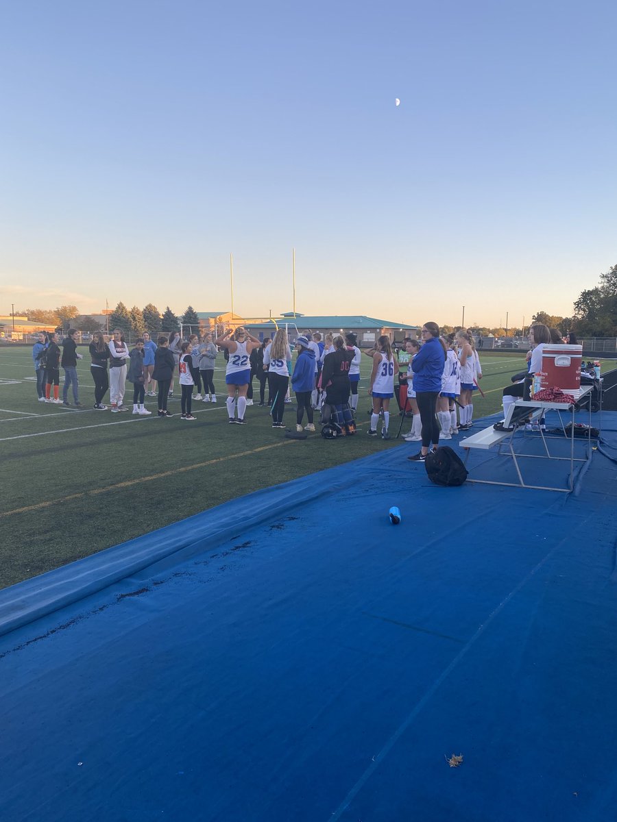 Braves Fieldhockey vs JHS tonight. Good luck! Middle school night #BeBRAVE