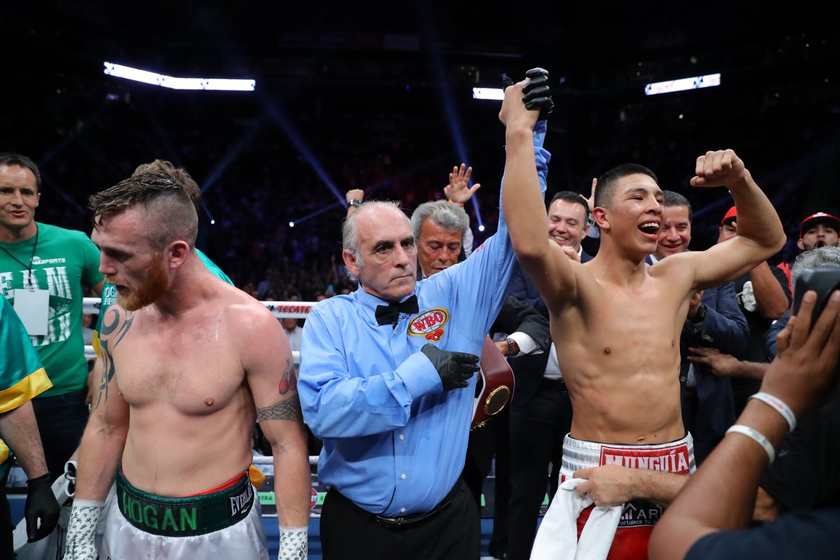 MAIN EVENT (@maineventtv) on Twitter photo โIn my heart, I had just won a world title"
It's the boxing robbery <a href="/dennis_h_hogan/">Dennis Hogan</a> still gets emotional talking about.
This Saturday he gets the chance to 'banish some demons': bit.ly/3ybC7wi #NoLimitBoxing โIn my heart, I had just won a world title"
It's the boxing robbery <a href="/dennis_h_hogan/">Dennis Hogan</a> still gets emotional talking about.
This Saturday he gets the chance to 'banish some demons': bit.ly/3ybC7wi #NoLimitBoxing