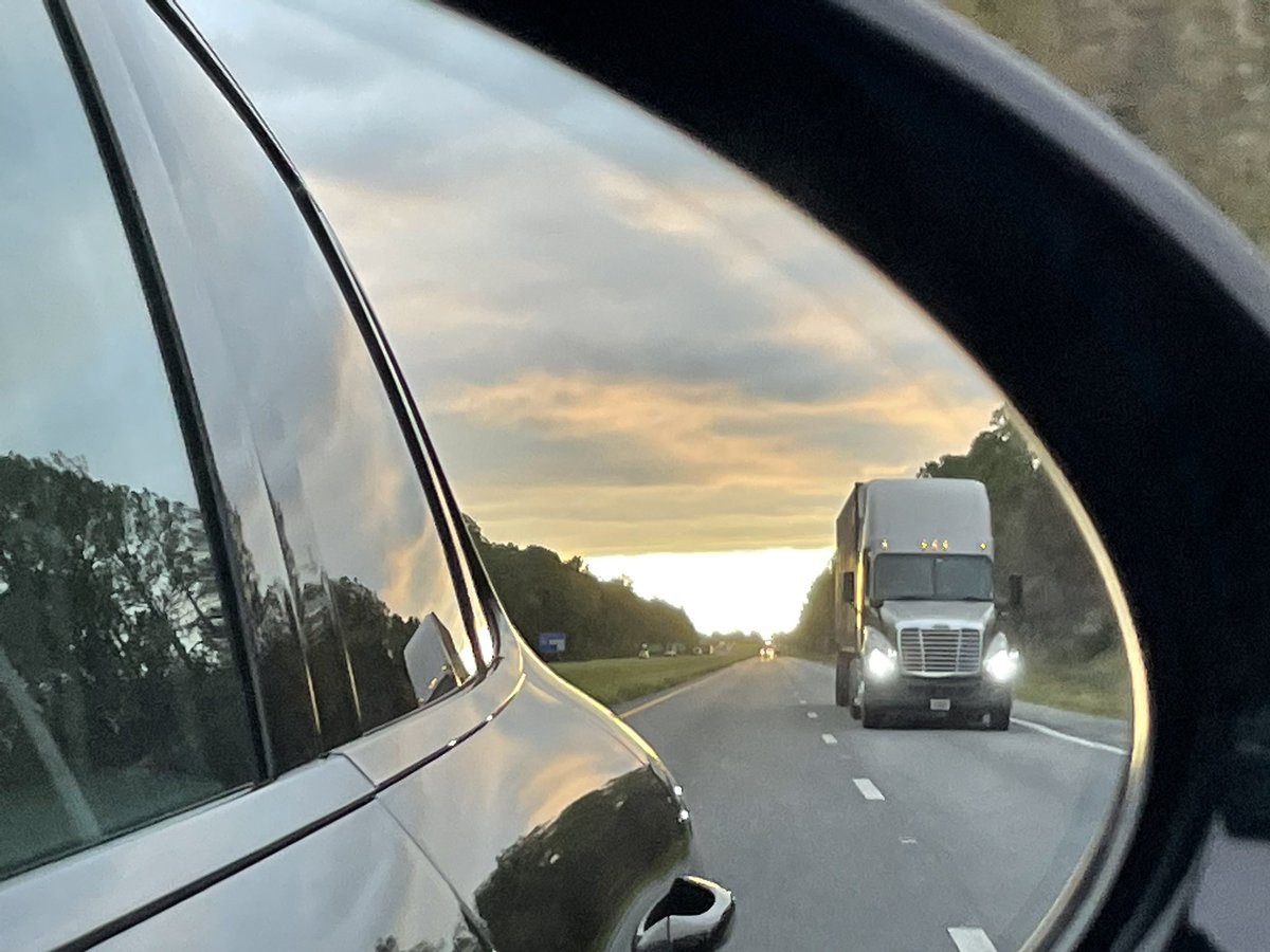 Storm front has such clear boundaries. I-10 near Lake City #Florida
