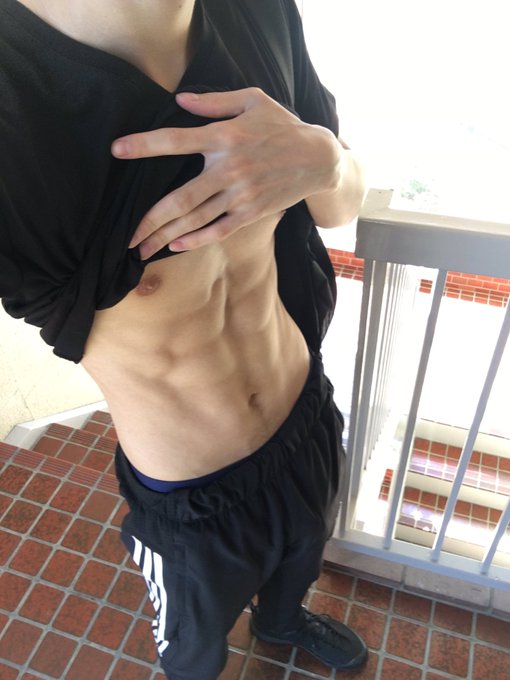 早起的鳥兒有雞吃 https://t.co/zfUCGHxWkl