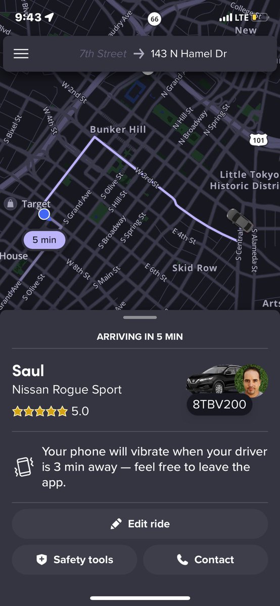 Suraxx's tweet photo. Hey @lyft here are just a few of the drivers who left me stranded #dtla last night. Thanks so much  and by “thank you “ i mean 🖕🏽🖕🏽🖕🏽there were actually 8 in total but #twitter only allows 4 photos https://t.co/2vN9zDVuAK