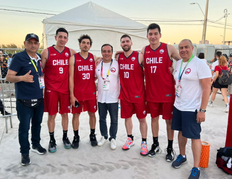ForeroCDV's tweet image. ❤️🏀🇨🇱¡¡¡Bien los muchachos!!!🥉
Muy bien @canal_CDO en transmitir todo los deportes  en #ASU2022xCDO  
Saludos desde #Valdiviacl