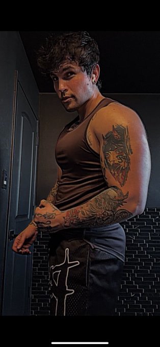 Arms https://t.co/42gcXEOG6P