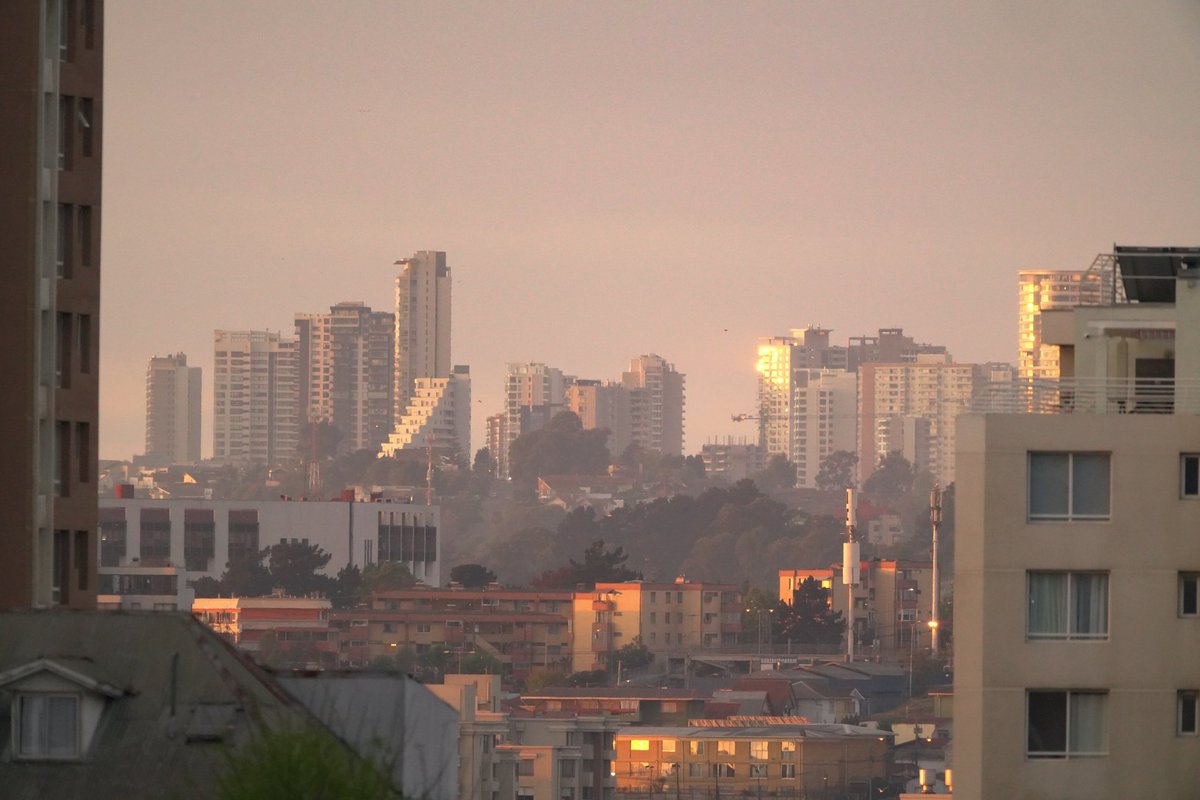 AVL1986's tweet photo. 🌆 #Teleobjetivo #Telezoom #Fotografía #Photography #ViñaDelMar https://t.co/KcmlXx9z5Z