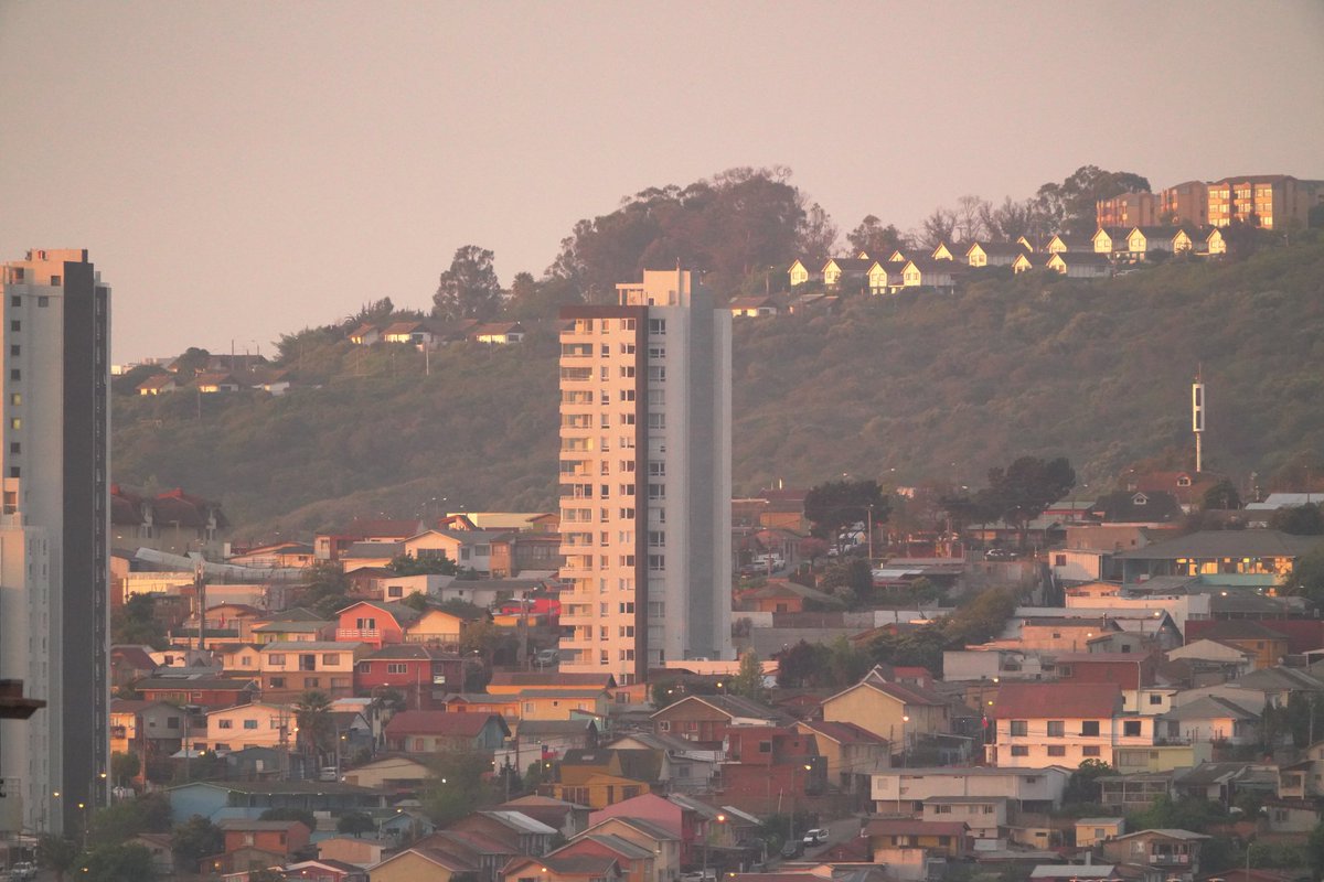 AVL1986's tweet photo. 🌆 #Teleobjetivo #Telezoom #Fotografía #Photography #ViñaDelMar https://t.co/KcmlXx9z5Z
