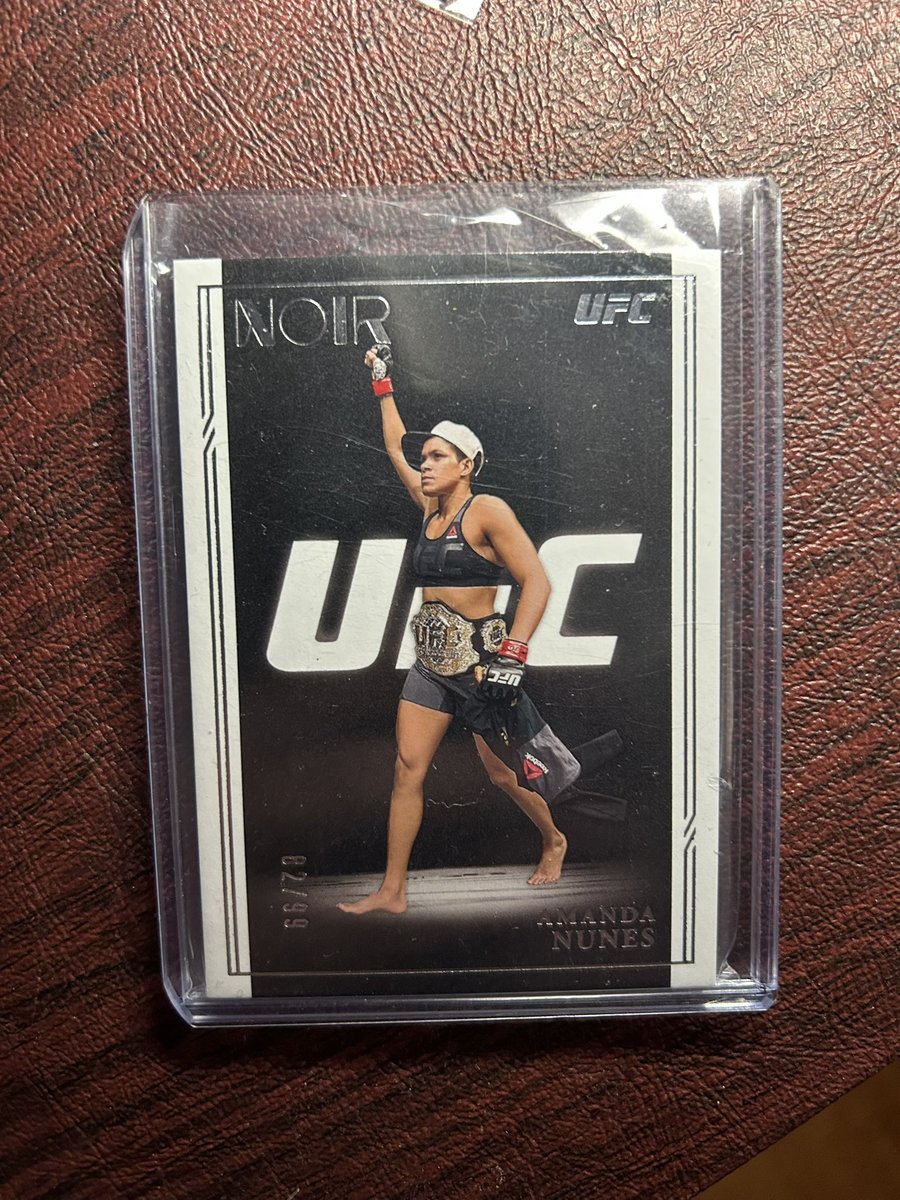 Amanda Nunes Noir Numbered #/99
Thick ass card
Last 2 sold for $35 and $40 on auction
Take For $27 https://t.co/YrD7oSBIVN