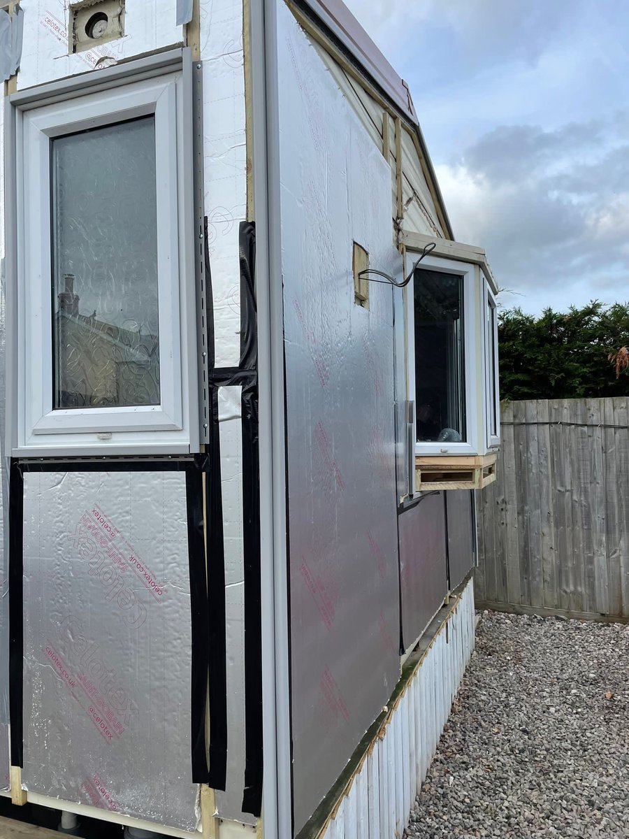 OIP Static Caravan & Lodge Refurbishments tweet media