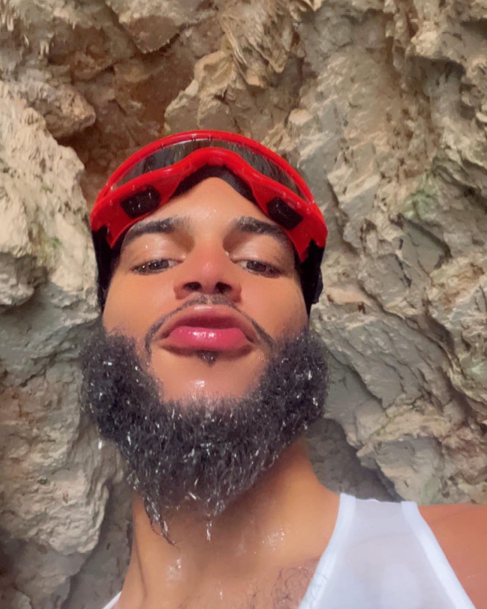 Flocko_508 on Twitter: "It’s Just Water 💦…WHATERRRR!!!"