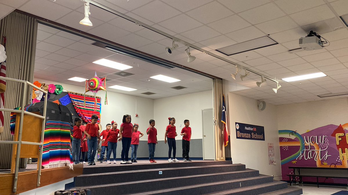 Natali Legeros tweet media