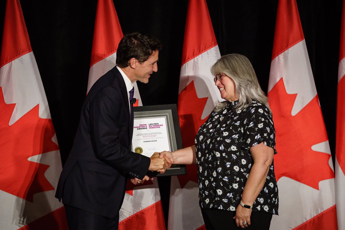 Justin Trudeau tweet media