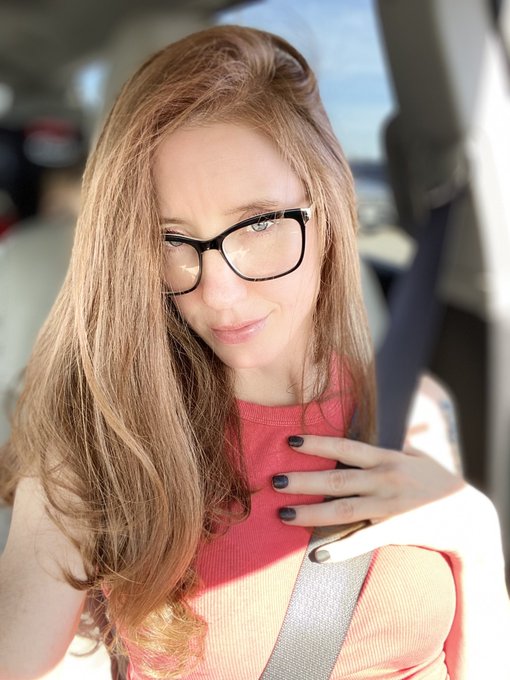 Anyone else wear a butt plug while getting your nails did or is it just me? 🤣💅 https://t.co/i4RWfbo0<a href="/tag/pussy"class="tags"><span>#pussy</span></a><a href="/tag/milf"class="tags"><span>#milf</span></a><a href="/tag/of"class="tags"><span>#of</span></a><a href="/tag/poly"class="tags"><span>#poly</span></a><a href="/tag/onlyfans"class="tags"><span>#onlyfans</span></a>