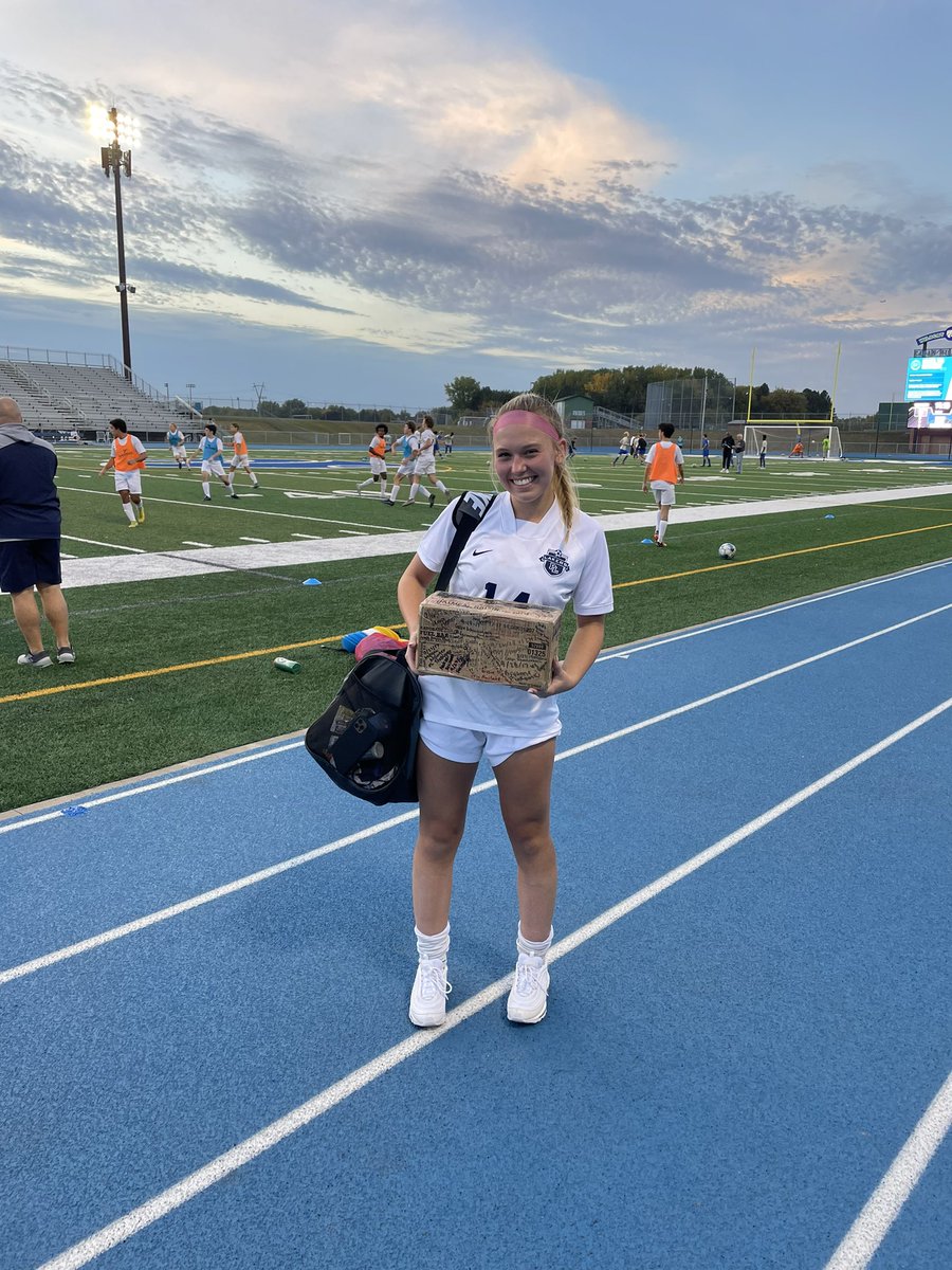 Tonight’s #GatoradePlayerOfTheGame goes to Hannah Helberg! Hannah is a strong defender and great teammate who worked hard tonight in our game against Eagan. Way to go, Han! 💙💛⚽️