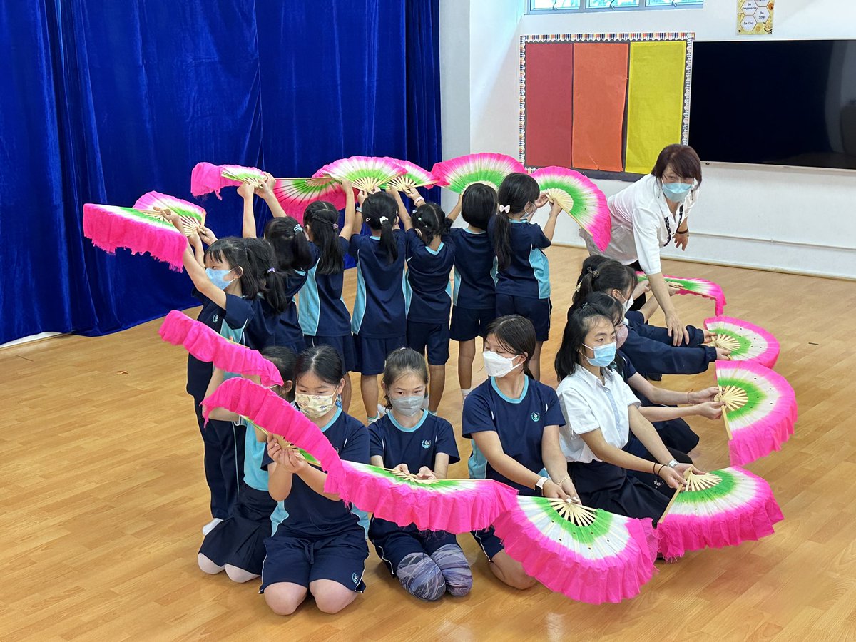 Flora Hui tweet media