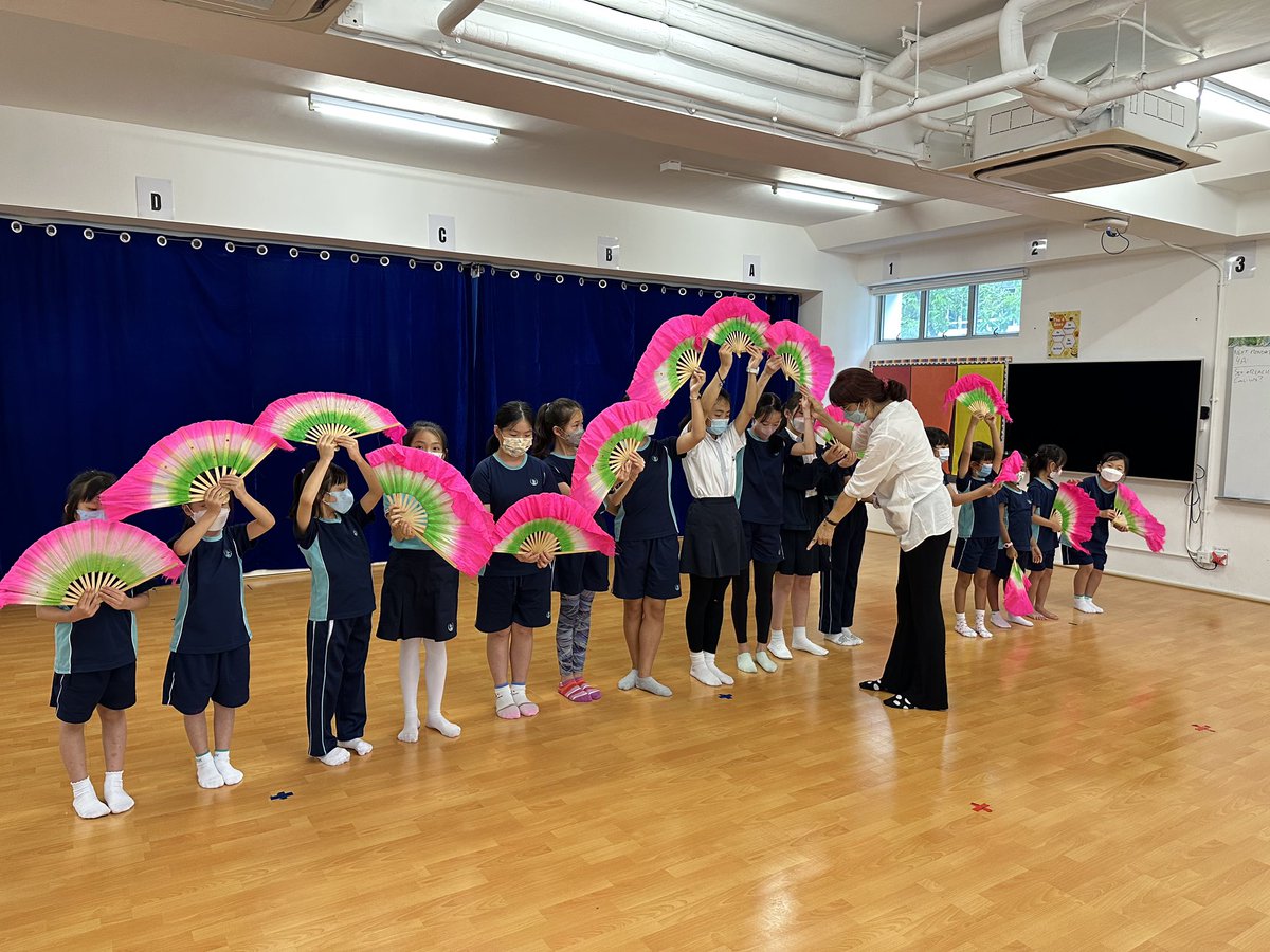 Flora Hui tweet media