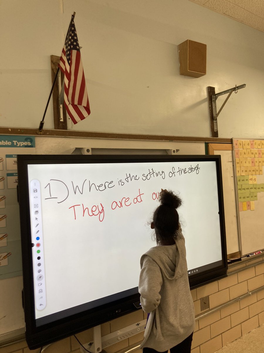 MrsHillGMA's tweet photo. Absolutely loving our new ActivPanel! So much student engagement! 💚🖥️
@GMASteam https://t.co/BTsmbhgckL