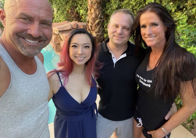 We had a amazing meet up with both @SpikeIronsxxx and @YummygirlStudio @YummySofie! Can’t wait to see