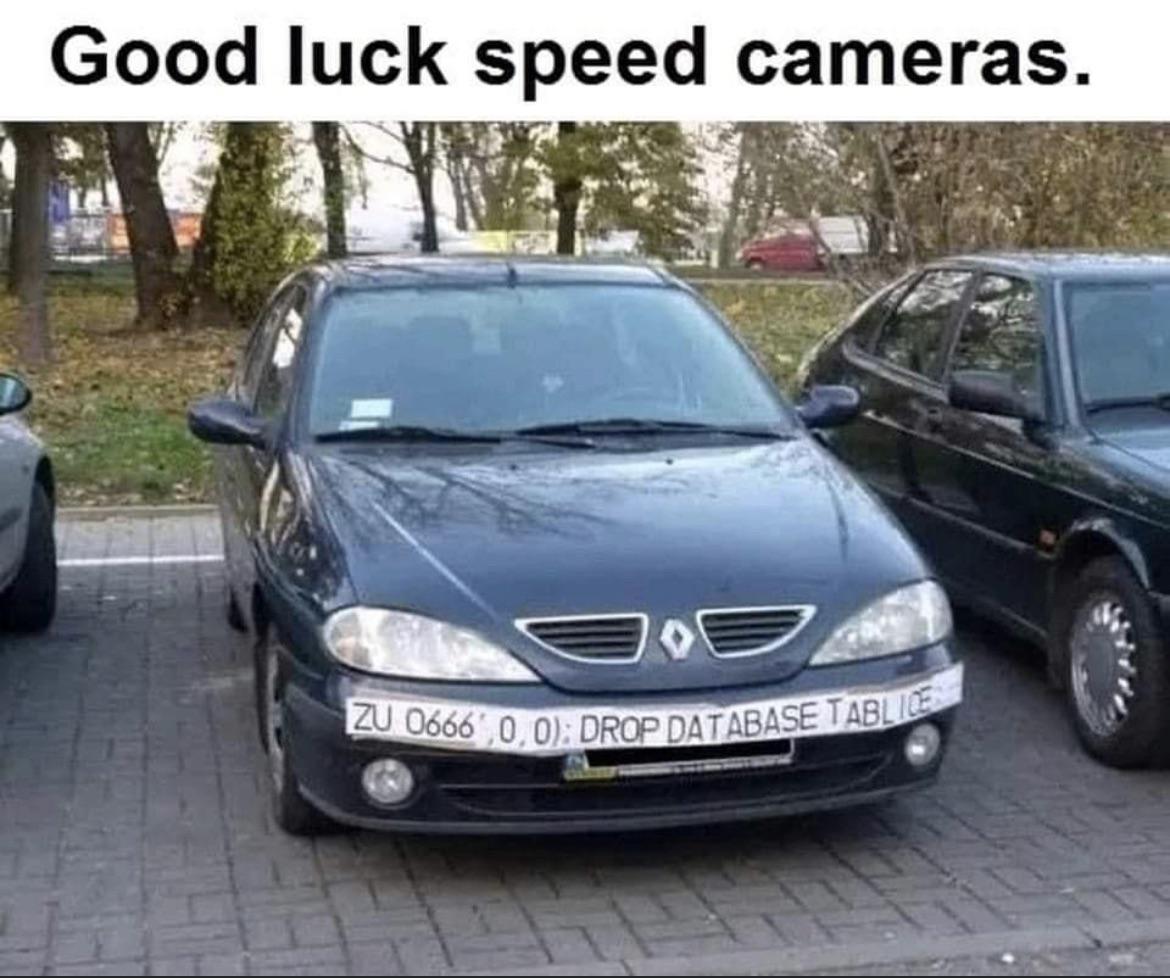 PR0GRAMMERHUM0R's tweet image. If only reddit.com/r/programmerhu…