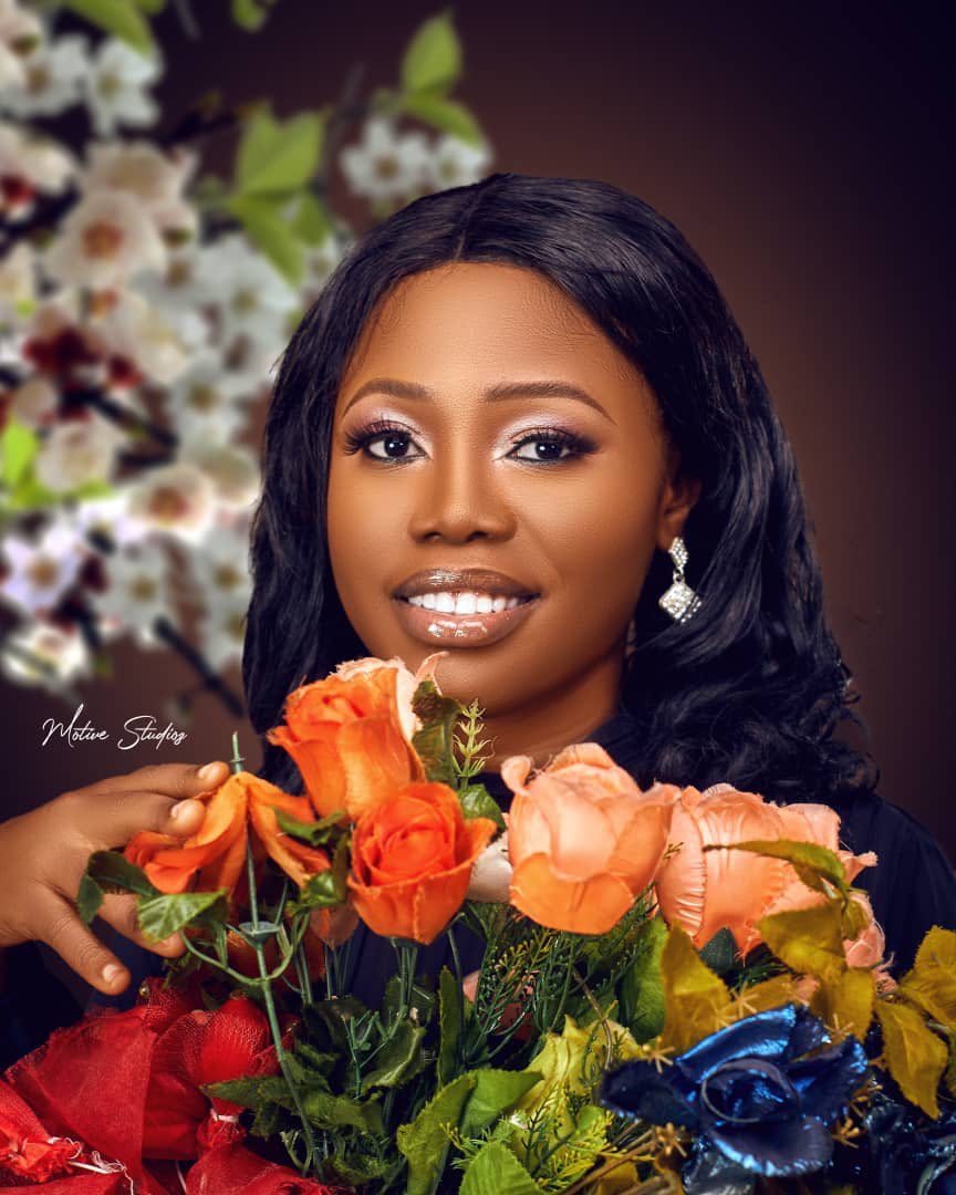 JnrVhick's tweet photo. I don’t know why Olosho is trending on a Tuesday morning 
But 

Happy Birthday to Her❤️‍🔥❤️‍🔥🦋 https://t.co/286asG6Z42