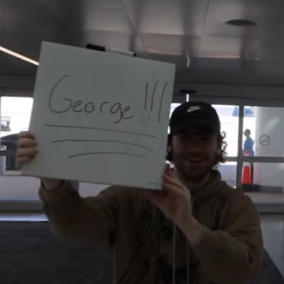 jaybaleeline's tweet photo. the true backbone of the vlog ☀️ https://t.co/BEoswW2TKG