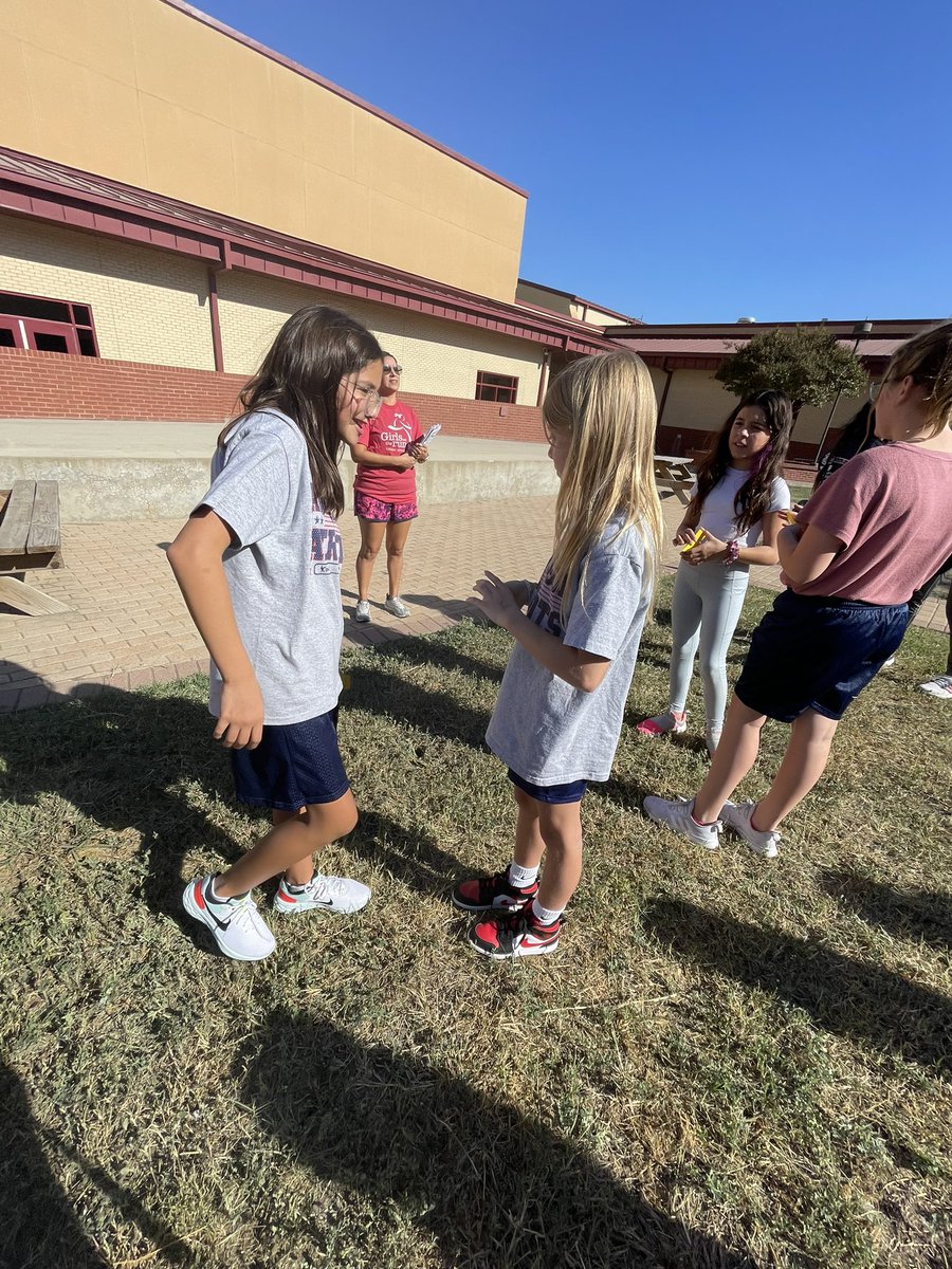 javeleznisd's tweet photo. Looking forward to our second Girls on the Run 🏃🏻 Heart and Sole 👟 meeting this week! Here are some highlights from our first meeting 💗 @GOTRBC @NISDRawlinson https://t.co/5CsameDLsp