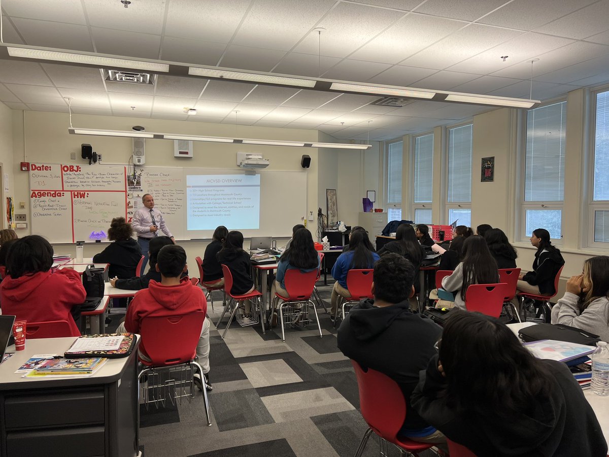 RBMSCounselors's tweet photo. Monmouth County Vocational School District came to visit and discuss the exciting opportunities their schools have to offer our current 8th graders for high school next year! #WhereAreYouHeaded https://t.co/X9NYekXBpj