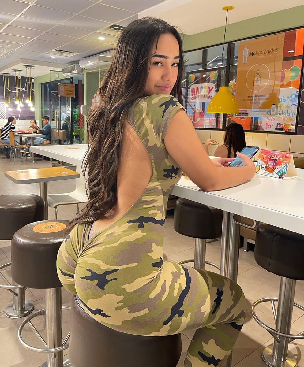 AltamarrValery's tweet photo. Buenas noches 😘🔥 https://t.co/vfzCqVEBP7