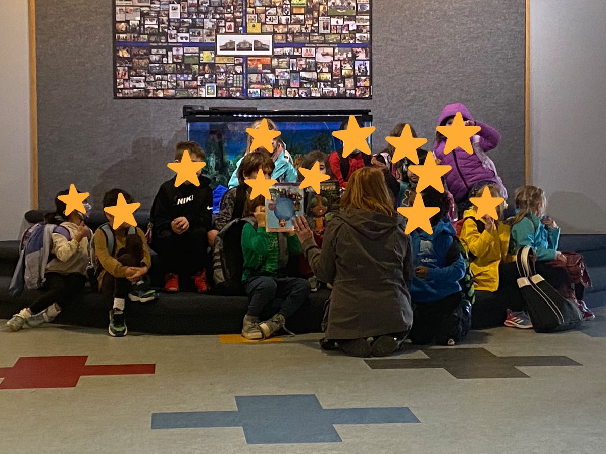 MrsJackiePace's tweet photo. When the bus is late at dismissal, but you get to hear an awesome read aloud from the principal!  Shout out to @jentealteach for turning this stressful moment for these #GretchkoStars into something engaging and amazing! #NationalPrincipalsMonth #OnlyWB https://t.co/J5OhaD7Shc