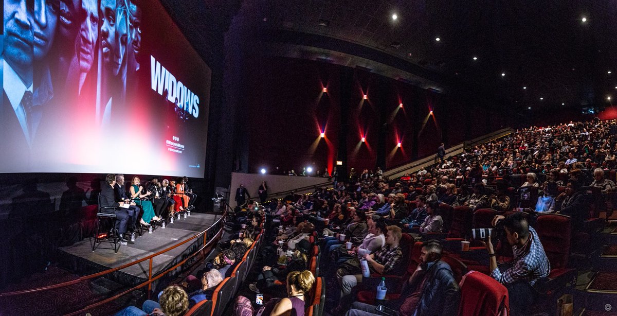 travsimHQ's tweet photo. Top 5 Best USA film festivals https://t.co/VNNqrad2Yb

#filmfestival #usafilms #travSIM https://t.co/sDf46saf9w