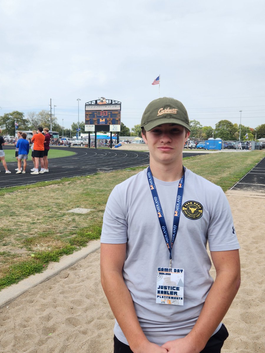 Had a great game day visit at <a href="/MidlandU_FB/">Midland Football</a> thanks to an invite from <a href="/Coach_Dzuris/">Ross Dzuris</a> and <a href="/Coach_Honnold/">Denny Honnold</a>, can't wait to see the rest of campus