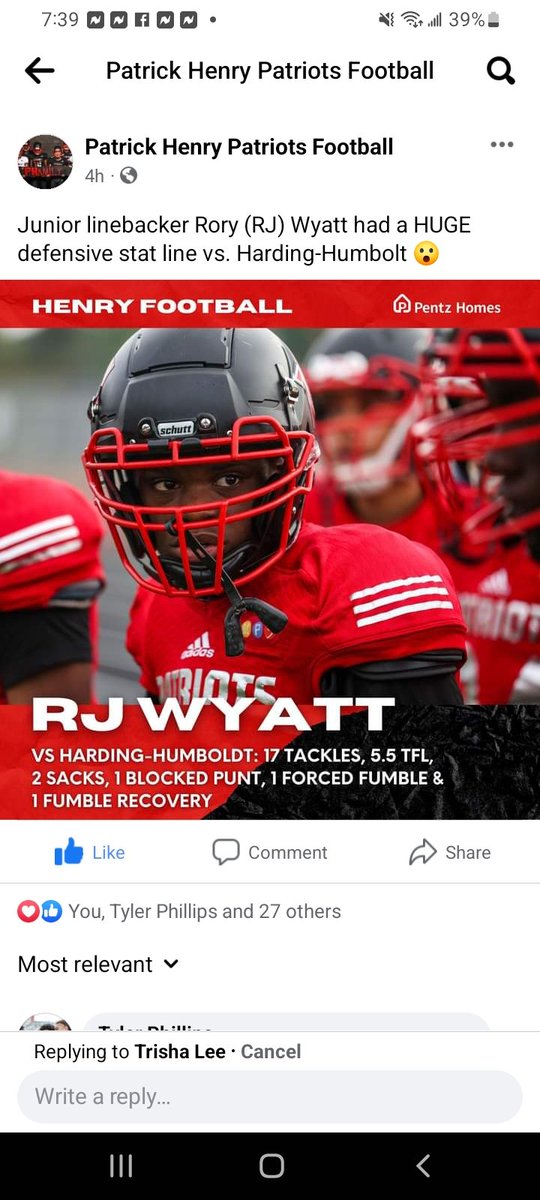 I love the support that my school brings🖤
<a href="/NSICRecruiting/">Northern Sun Intercollegiate Conference Recruiting</a> <a href="/OJW_Scouting/">Oliver James West</a> #highschoolfootball 
<a href="/MNFootballHub/">MN Football Hub</a> 
<a href="/MPS_Henry/">Patrick Henry</a> 
<a href="/FootballRecruit/">Football Recruit.</a>