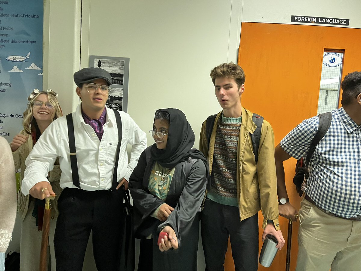 “Senior” citizens 🤪  #classof2023 #seniors #spiritweek