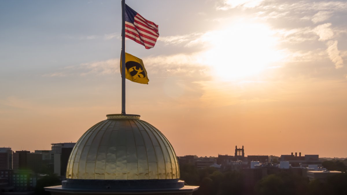 uiowa's tweet photo. Home is where the Tigerhawk is 🖤💛 https://t.co/bczqh8LDgP