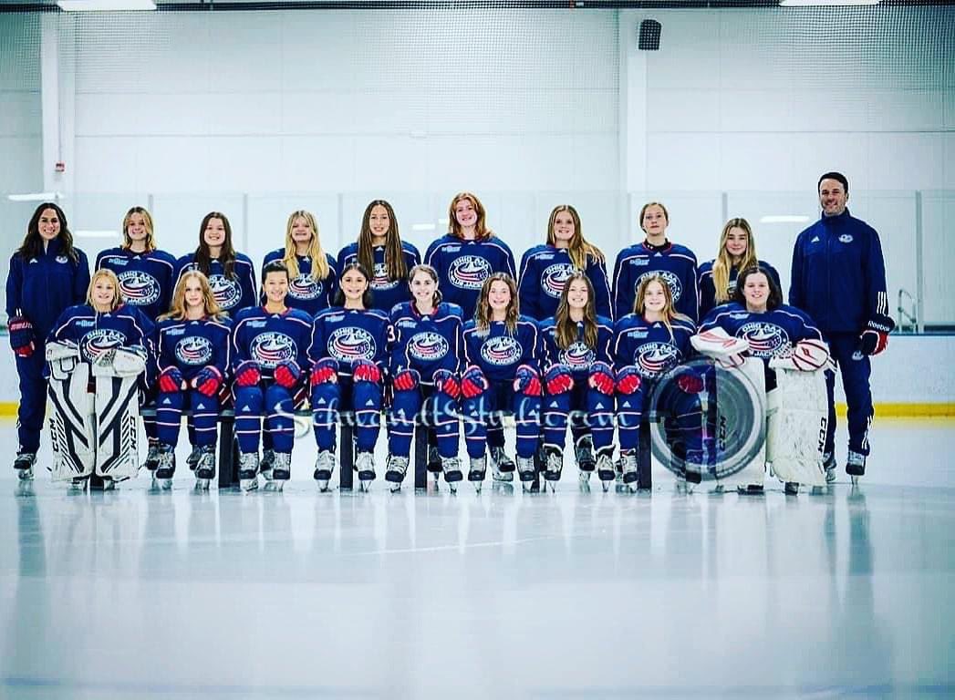 Justin__Riddle's tweet photo. Ladies and gentlemen your u14 lady Ohio AAA Blue Jackets!!! @AAABlueJackets #cbj #girlshockey #aaahockey #tier1girlshockey #5thline #614hockey #unionblue @StingerCBJ @BlueJacketsPR @CBJArtillery @cbjcannon @cbjradio @CBJcenter @614Hockey @BlueJacketsNHL https://t.co/yS4AZ8DWAD