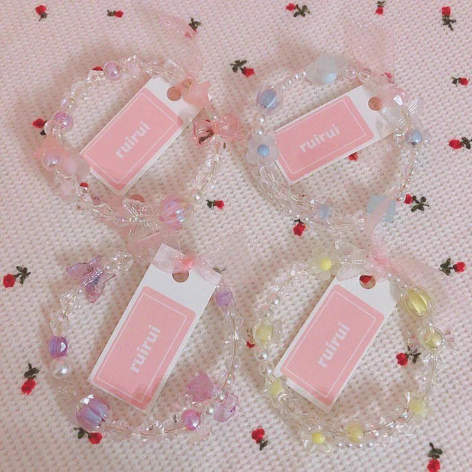 追加納品のお知らせこちらのアイテムを手作市場ルクアイーレ店さんに本日納品させていただきます人気だったピアスイヤリングもカラバリ増やしてますよろしくお願いします#ハンドメイド 