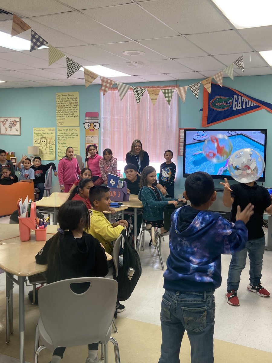 Learning during Intersession is always fun at Tornillo Intermediate #TISDProud #brainbreak #enrichment 📚🐾♥️