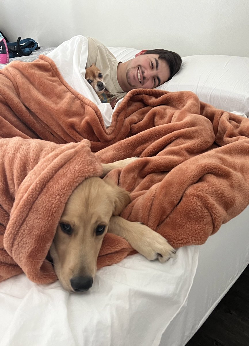 leeannschallerr's tweet photo. quite literally the man of my dreams. love you more than you’ll ever know @youngsmitty04 🫶🏼 https://t.co/eqDVSGs4uL