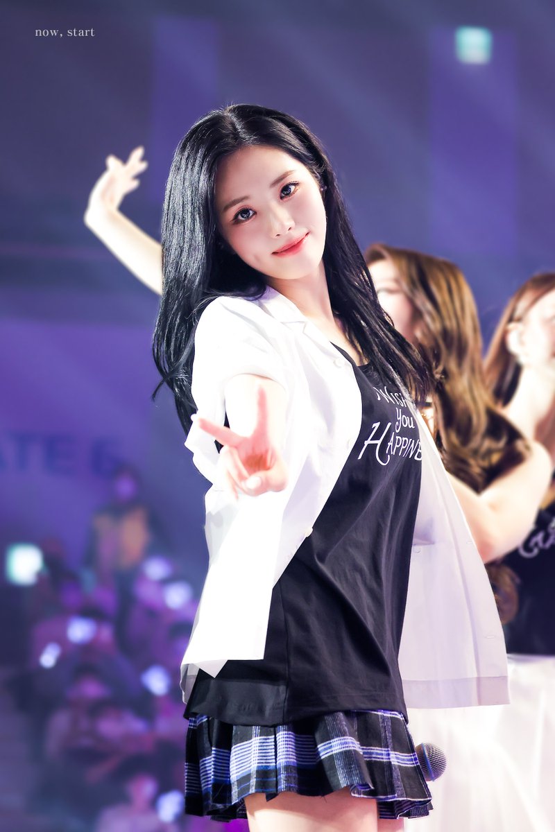 now_start_9's tweet photo. 221001 박지원 HQ

#프로미스나인 #fromis_9
#박지원 #지원 #jiwon

😭❤️🍀
concert day 2 https://t.co/s21VmbgOjz