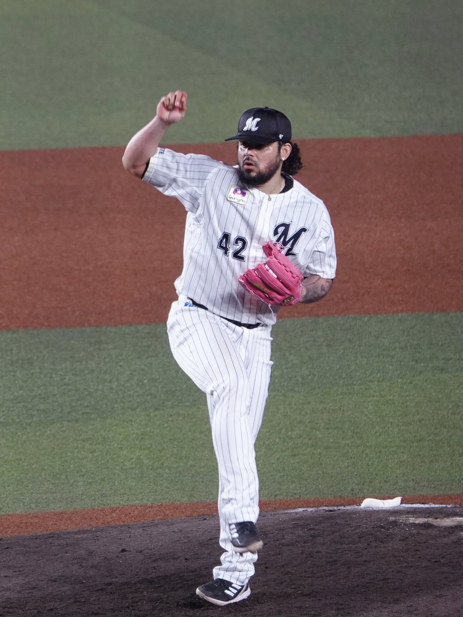 SATO67837549's tweet photo. ’22.10.2 ZOZOマリンスタジアム
今季ラストイニング⚾️
#ロベルト・オスナ
#OneTwoThreeInning✨
#MuchasGracias!!! https://t.co/ZvdU9jSnXQ