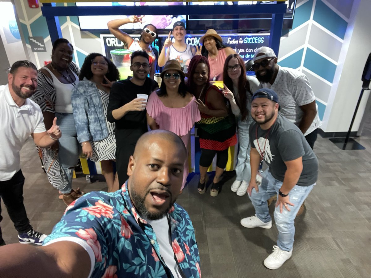 𝕁𝕖𝕟𝕟𝕚𝕗𝕖𝕣 (@_bovey_) on Twitter photo Free lemonade for our amazing AT&T family who consistently turn our customers’ lemons, into lemonade 🍋 Happy #SCFW2022! #LifeAtATT <a href="/ORLANDOSHINES/">ORLANDOSHINES</a> Free lemonade for our amazing AT&T family who consistently turn our customers’ lemons, into lemonade 🍋 Happy #SCFW2022! #LifeAtATT <a href="/ORLANDOSHINES/">ORLANDOSHINES</a>