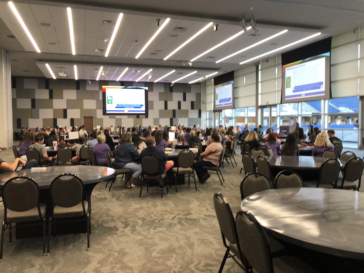Awesome Dyslexia Parent Night at the McKinney ISD Community Event Center to kick off Dyslexia Awareness Month! 
#CaldwellCatsPride #WeAreCaldwell #YouBelongInMISD #MyMISD  #MISDLivesKind #SomosCaldwell #TupertenecesenMISD