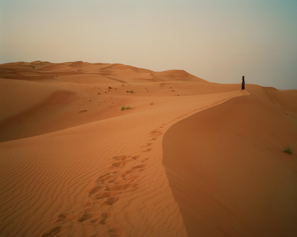Letting days of calm lead us to the beauty of the dunes. #Dubai