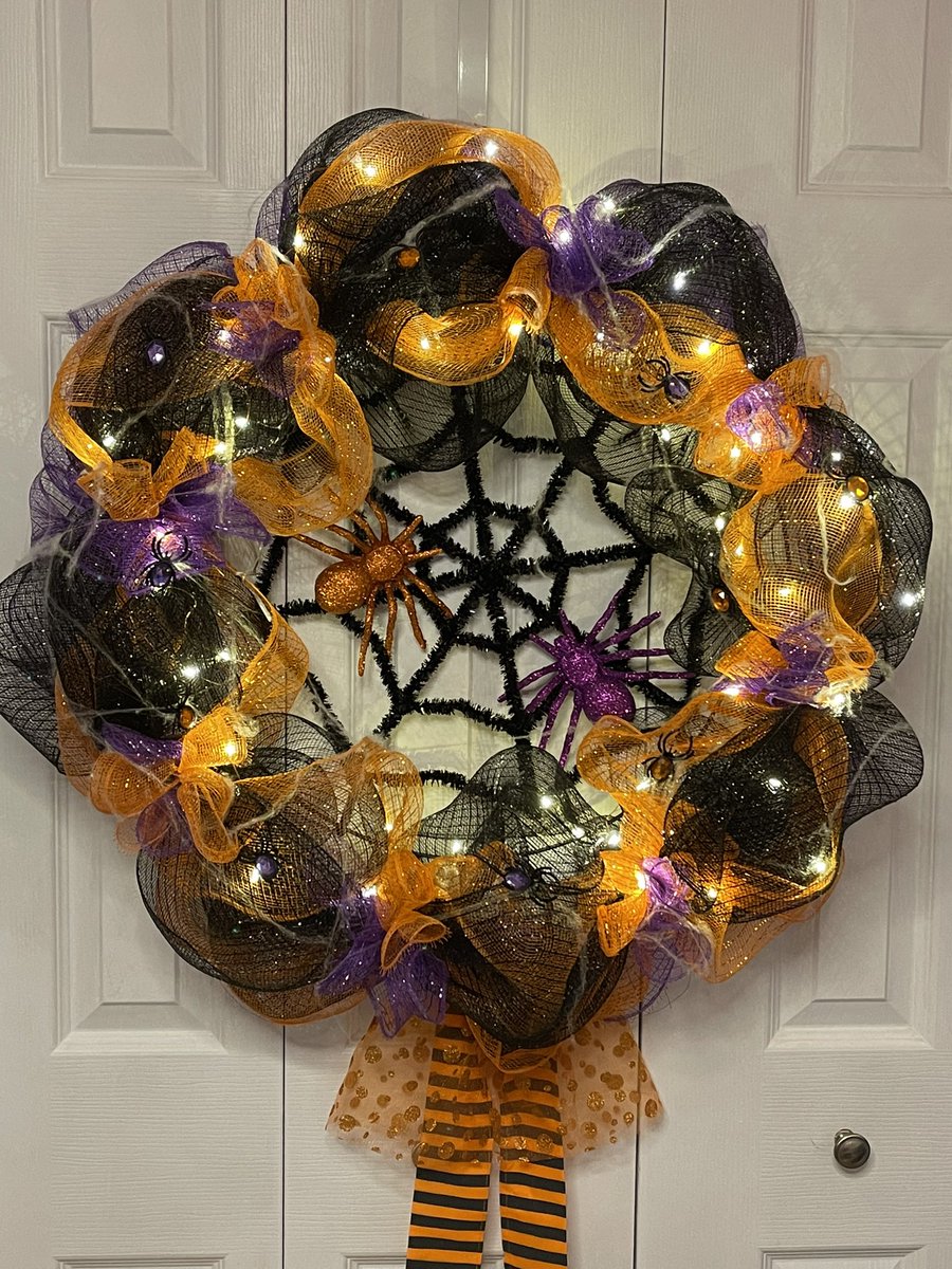RKrepakevich's tweet photo. #craftastic #Halloween2022 https://t.co/dXwapJ1QPm